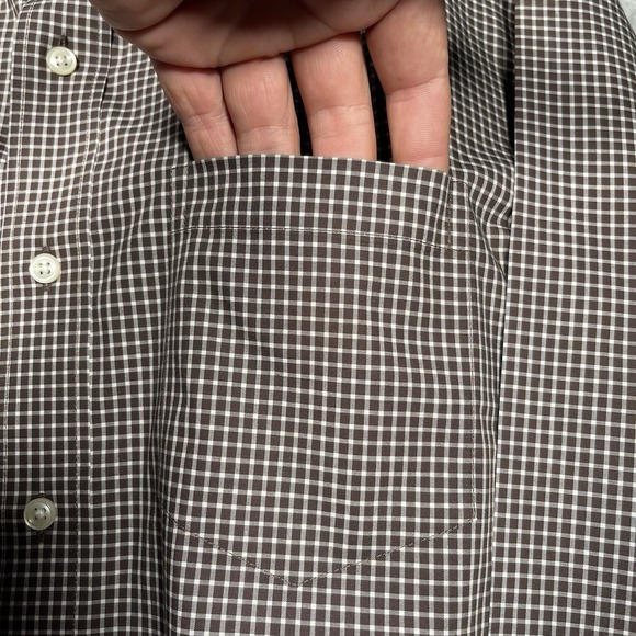 LL Bean XL Brown Checkered Button Down Long‎ Sleeve Wrinkle Resistant - Picture 3 of 8